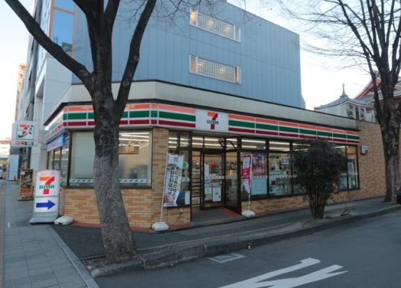 セブンイレブン 名古屋大須観音店の画像