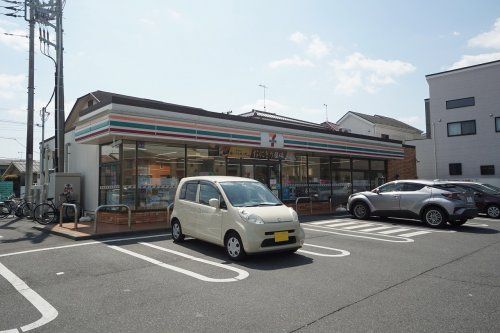 セブンイレブン 茅ヶ崎美住町店の画像