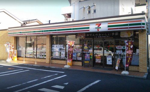 セブンイレブン 大田区本羽田1丁目店の画像