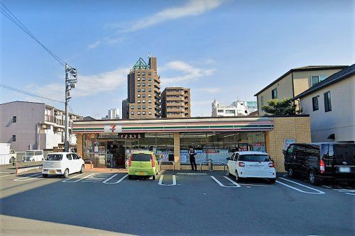 セブンイレブン 浦安当代島1丁目店の画像