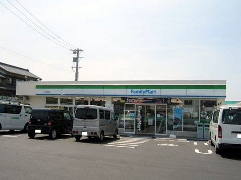 ファミリーマート 幸田町芦谷店の画像