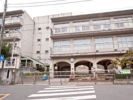 横浜市立老松中学校の画像