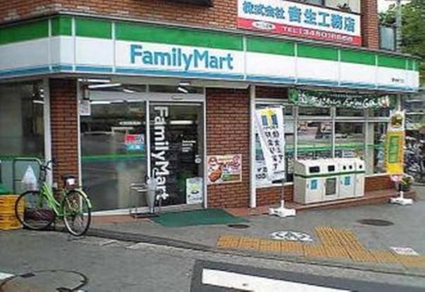 ファミリーマート青物横丁店の画像