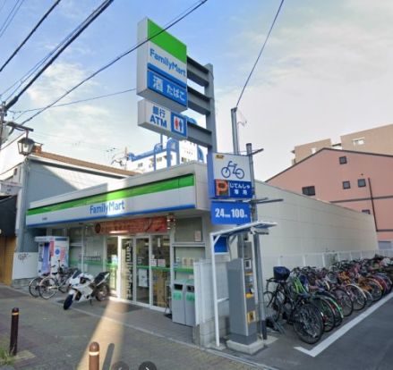 ファミリーマート 新今里店の画像