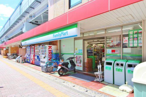 ファミリーマート サクマ南行徳駅店の画像