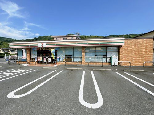 セブンイレブン 静岡瀬名6丁目店の画像