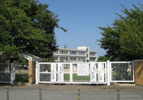 尼崎市立園田東小学校の画像