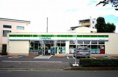 ファミリーマート練馬春日町六丁目店の画像