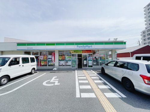 ファミリーマート 堺深井畑山町店の画像