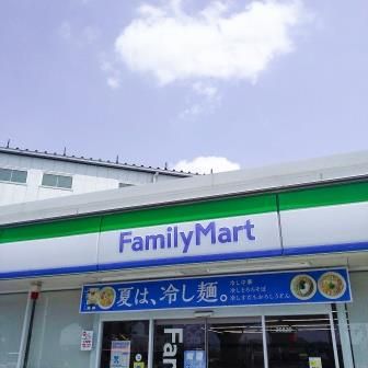 ファミリーマート 堺美原黒山店の画像