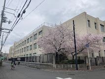 大阪市立苅田小学校の画像