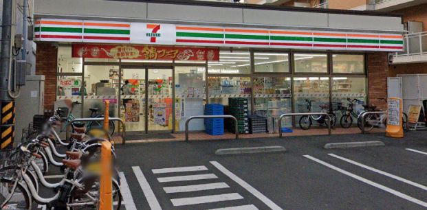 セブンイレブン 川崎小川町店の画像