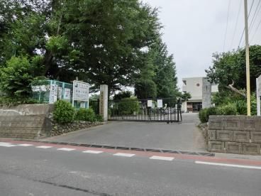 鴻巣市立馬室小学校の画像