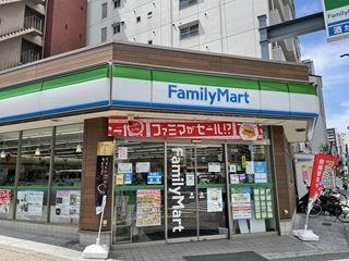 ファミリーマート 浪速元町三丁目店の画像