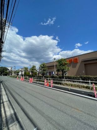 ライフ前野町店の画像