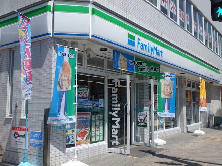 ファミリーマート 烏丸寺ノ内店の画像