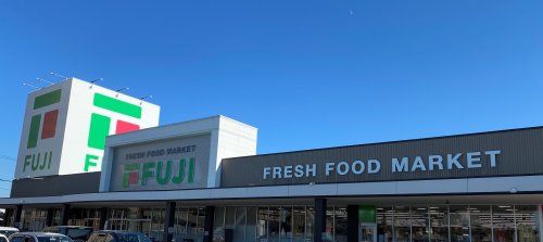 フジ フジ新居浜駅前店の画像