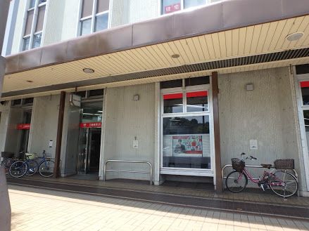 三菱UFJ銀行出町支店の画像