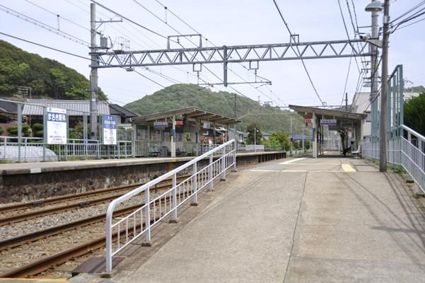 山陽電鉄　八家駅の画像