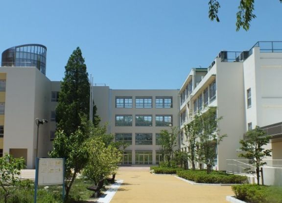 尼崎市立成文小学校の画像