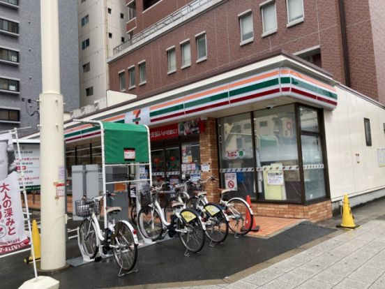 セブン-イレブン 大阪ＯＣＡＴ前店の画像