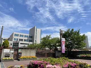 大阪市立　難波中学校の画像