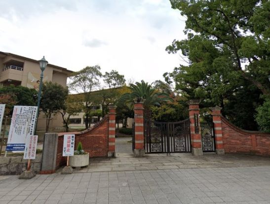 国立和歌山大学教育学部附属中学校の画像