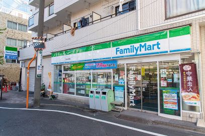 ファミリーマート 市谷台町店の画像