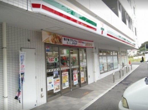 セブンイレブン 横浜西大口店の画像