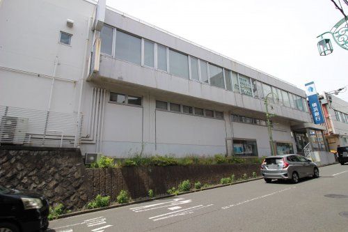 横浜銀行能見台駅前支店の画像