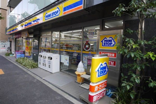 ミニストップ 新宿大京町店の画像