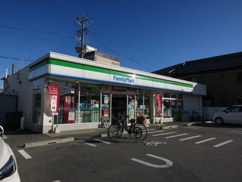 ファミリーマート 西尾緑町店の画像