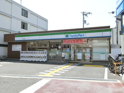 ファミリーマート 吹田豊津町店の画像