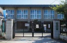 京都市立桂小学校の画像