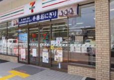 セブンイレブン 京都上桂前田町店の画像
