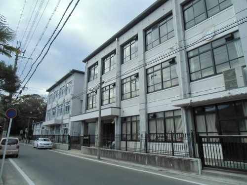 京都市立錦林小学校の画像