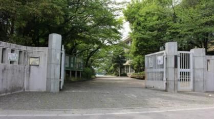 京都市立北野中学校の画像