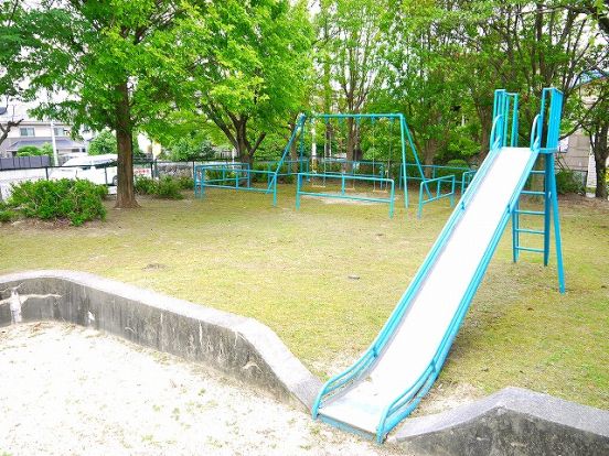 帝塚山二丁目児童公園の画像