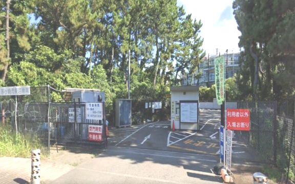 茅ヶ崎市役所 東海岸南自動車駐車場の画像