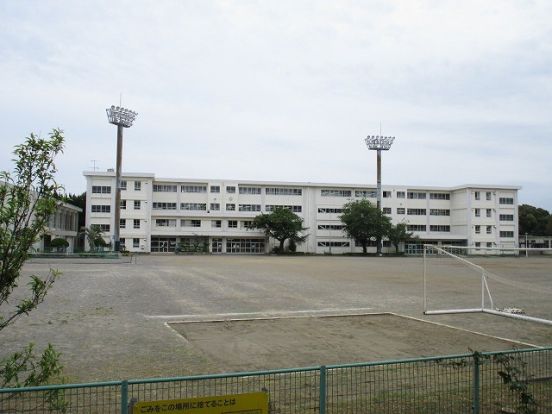 茅ヶ崎市立中島中学校の画像