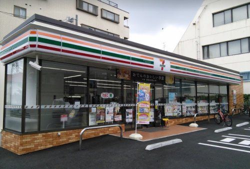 セブンイレブン 大田区千鳥町駅前店の画像