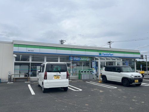 ファミリーマート 姶良三船店の画像