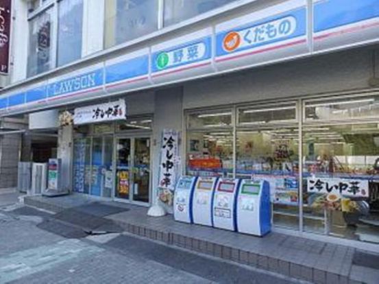 ローソン新宿坂町店の画像