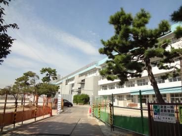 船橋市立湊町小学校の画像