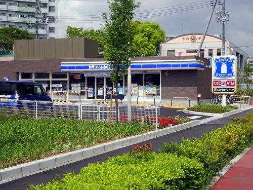 ローソン 西宮武庫川団地前駅店の画像