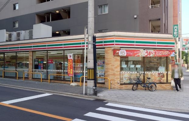 セブンイレブン 大阪内本町2丁目店の画像