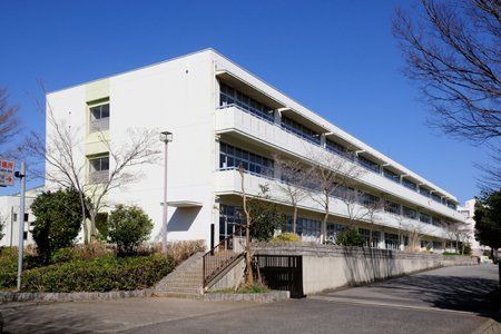 印西市立西の原中学校の画像