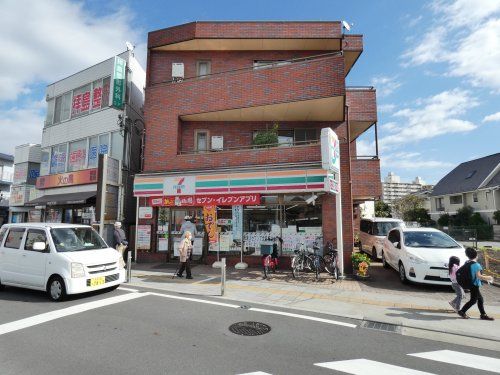 セブンイレブン拝島駅南口店の画像