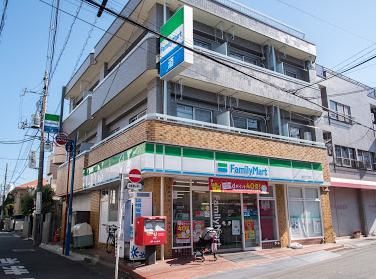 ファミリーマート 奥沢七丁目店の画像