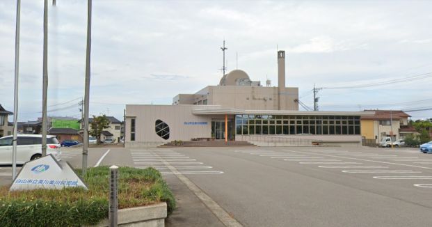 白山市立美川図書館の画像